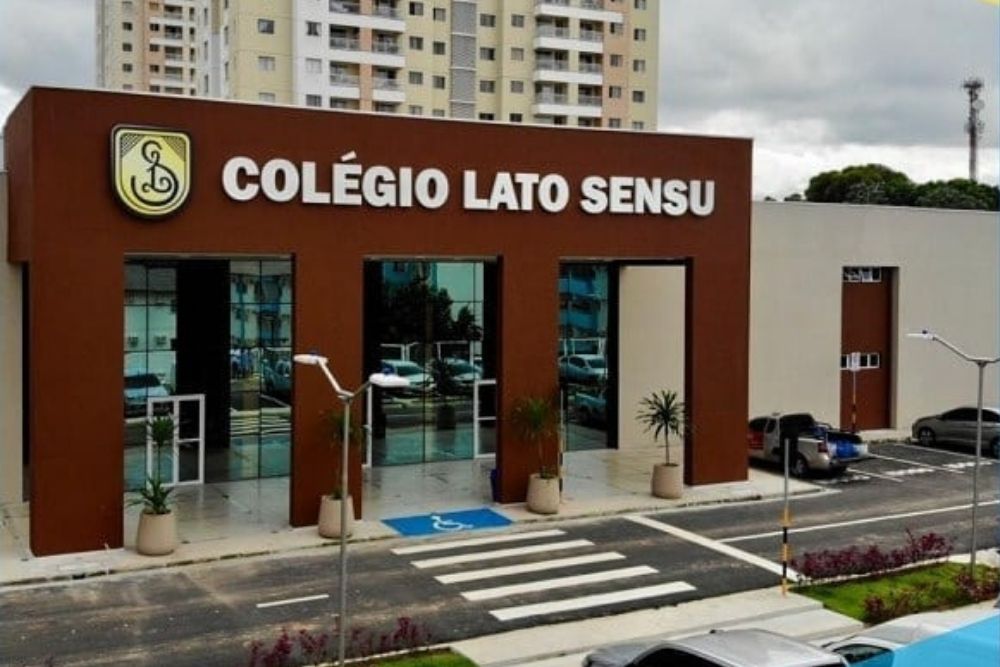 Colégio Lato Sensu