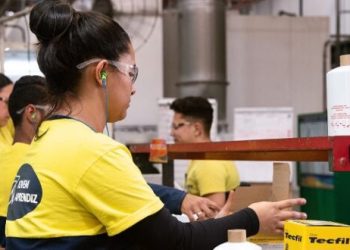 Fábrica do Distrito Industrial oferece vagas para Primeiro emprego, como Aprendiz de Auxiliar de Produção!